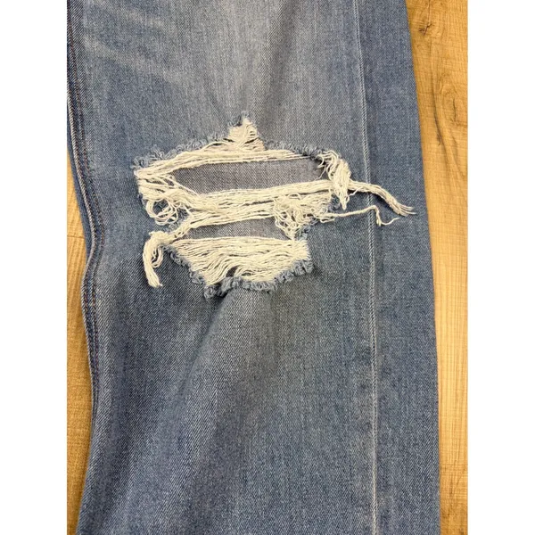 American Eagle Baggy Jean Womens 4 Light Wash Distressed High Rise Ripped Denim - Image 5