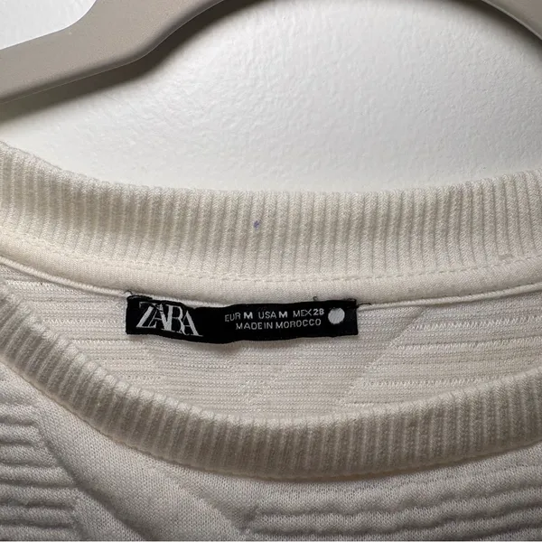 Zara Quilted White Textured Sweatshirt Medium Casual Workwear Puffy - Image 6