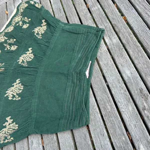 Y2K embroidered‎ green sequin skirt, medium spring summer fairy whimsy - Image 6