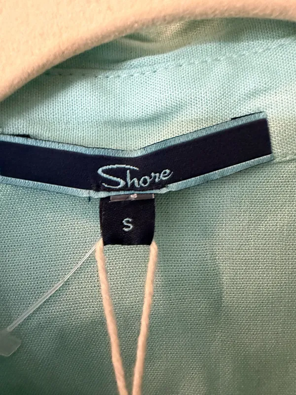 Shore Brand men’s shirt size small - Image 3