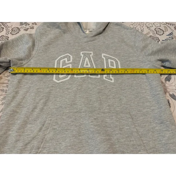 Gap Women's Fleece Pullover Hoodie Gray Embroidered Arch Logo Size Medium - Image 3