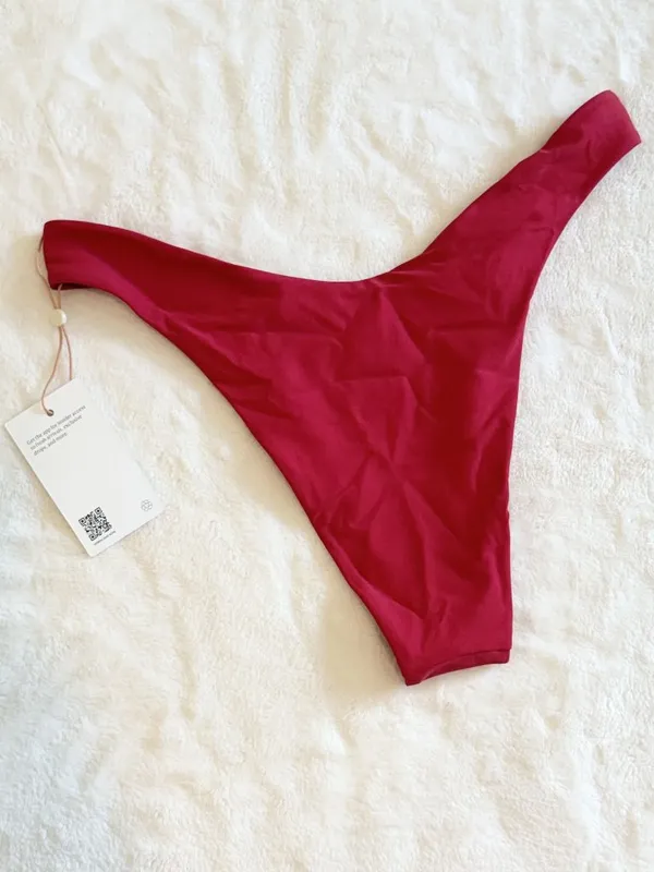 NWT Quince Italian High-Leg Ring Bikini Bottom in Cherry Red - Size: Small - Image 5