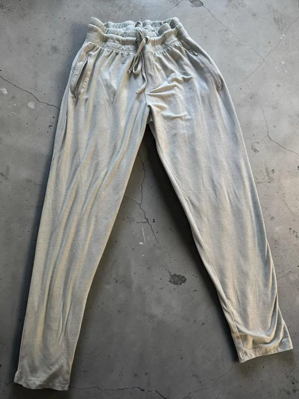 Marika Women's Size M Gray Drawstring Jogger Sweatpants - Image 2