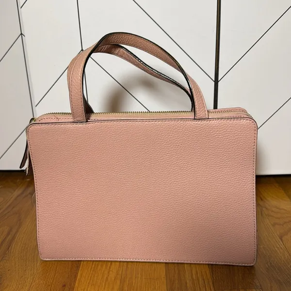 Kate Spade Light Pink Leather Bow Zipper Closure Handle Pockets Hand Bag Purse - Image 2