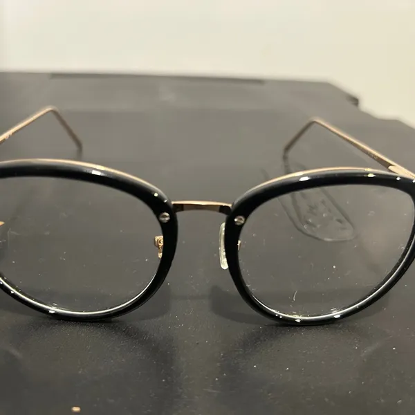 Chic Gold Frame Glasses Black - Image 4