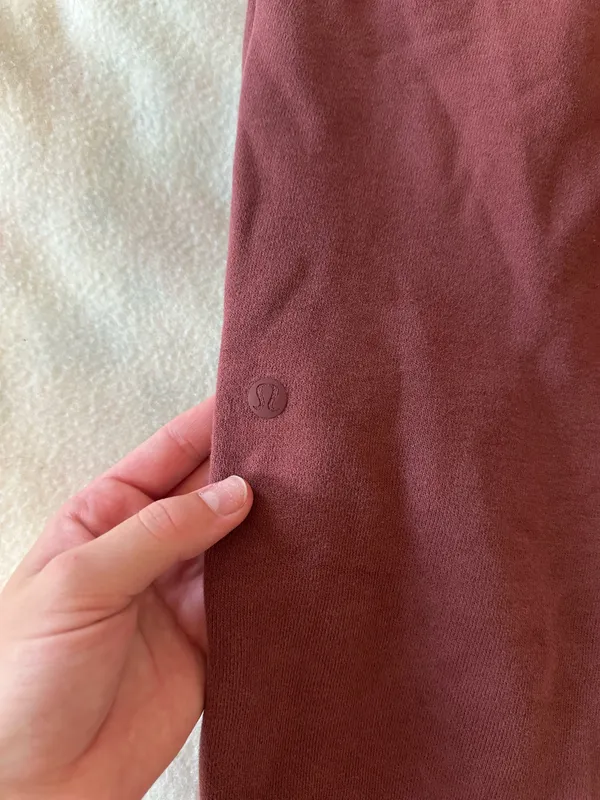 Lululemon Scuba Joggers - Image 4