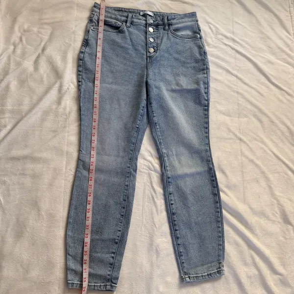 LC Lauren Conrad Light‎ Wash High Rise Skinny Jeans Button Fly Size 12 Womens - Image 10