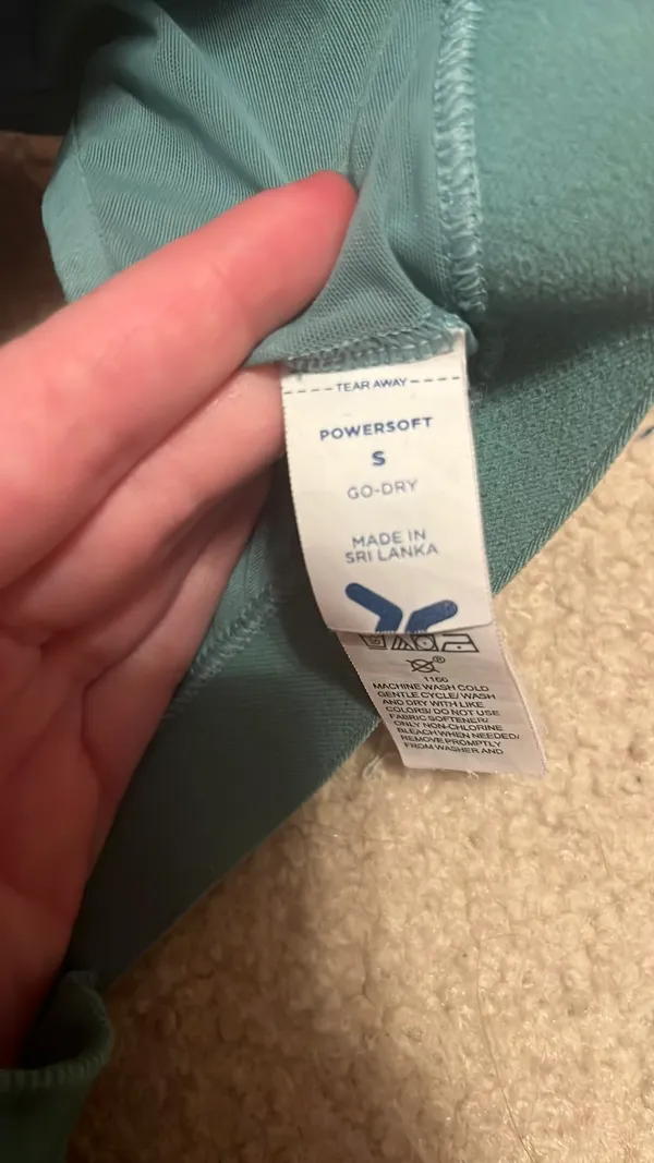 Old Navy Active Sports Bra - Image 3