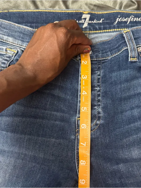 7 for all mankind Josefina skinny boyfriend Mid-Rise Distressed Jeans size 28 - Image 12