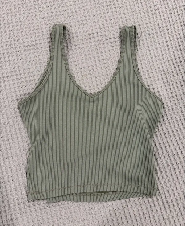 Hollister Tank - Image 2