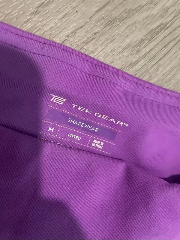 tek gear Black Capri Leggings with Purple Waistband - Image 2