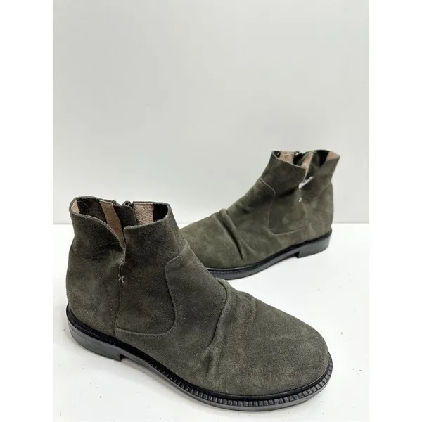 Kelsi Dagger Boots Women Size 5 Olive‎ Suede Latch Ruched Ankle Booties NEW - Image 2