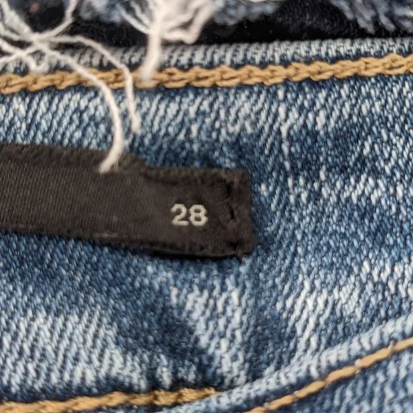 Banana Republic Distressed Jean Shorts Size 28 - Image 8