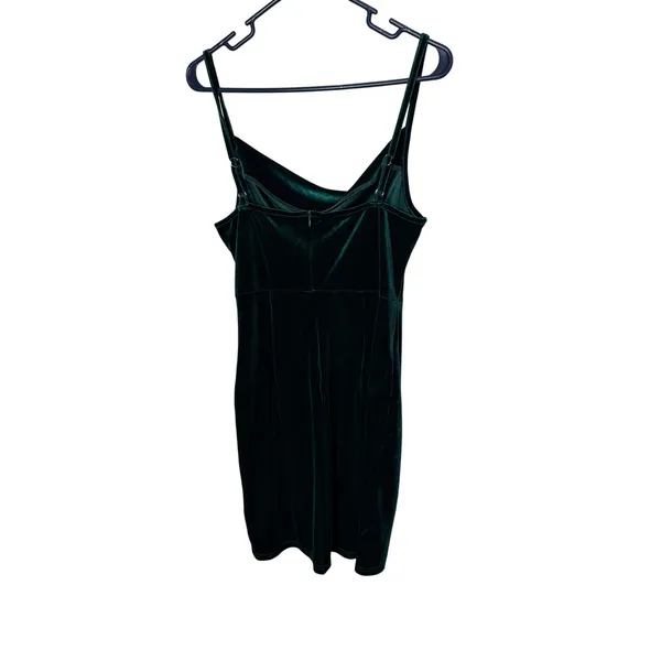 NWT Cider Women Emerald Green Velvet Cowl Neck Ruched Mini Dress M - Image 7