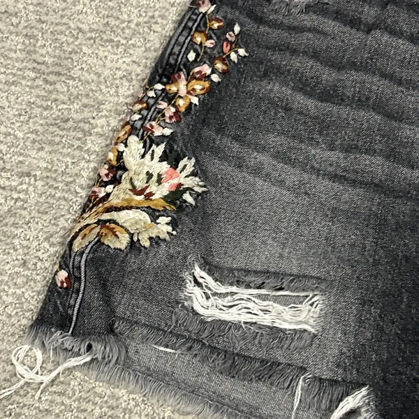 Abercrombie Fitch Skirt Womens 27 Black Denim Mini Embroidered Y2K Floral Boho - Image 3