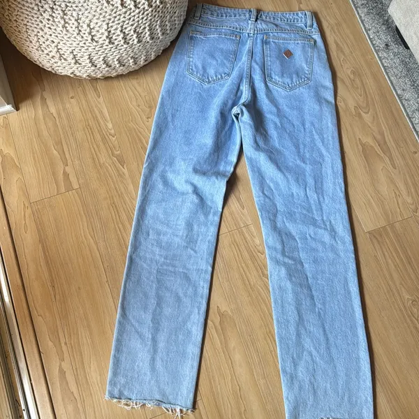 A 94 High Straight Jean Blue Size 26 - Image 5