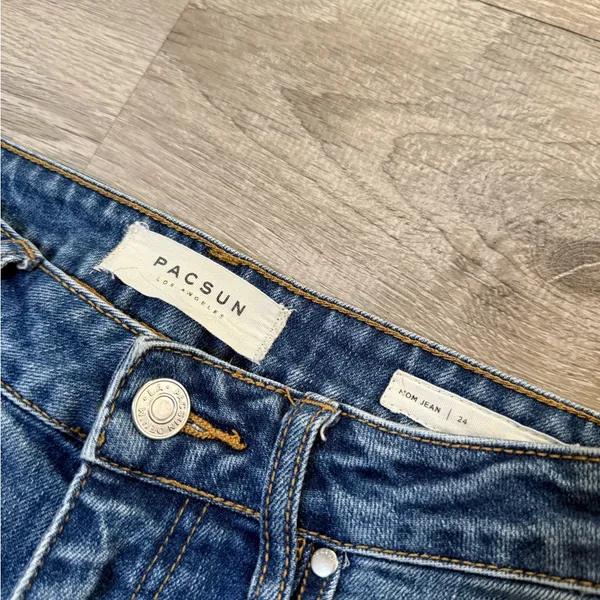 •PACSUN• MOM JEANS - Image 4