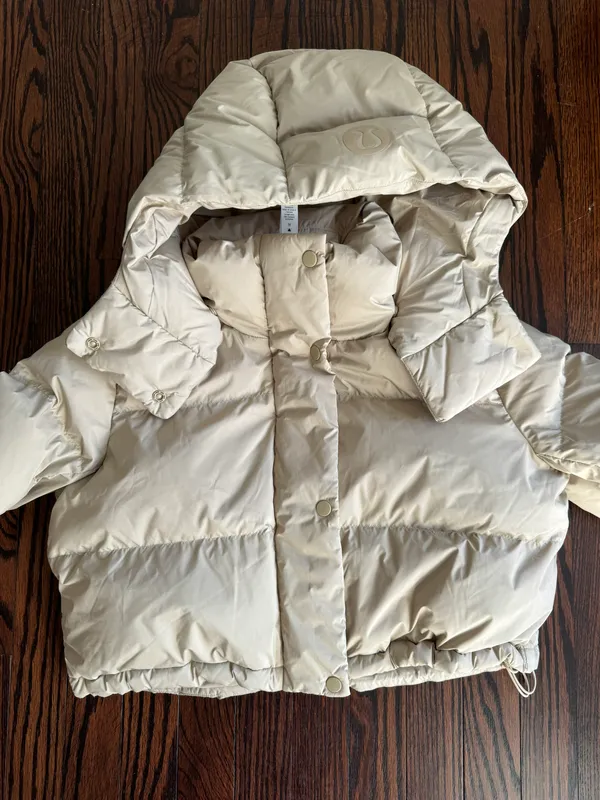 Lululemon Tan Puffer Coat Cropped - Image 3