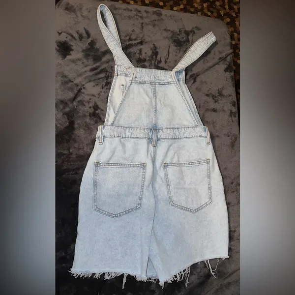 WeWoreWhat Slit Overall Short in Super Light Size Small - Image 15