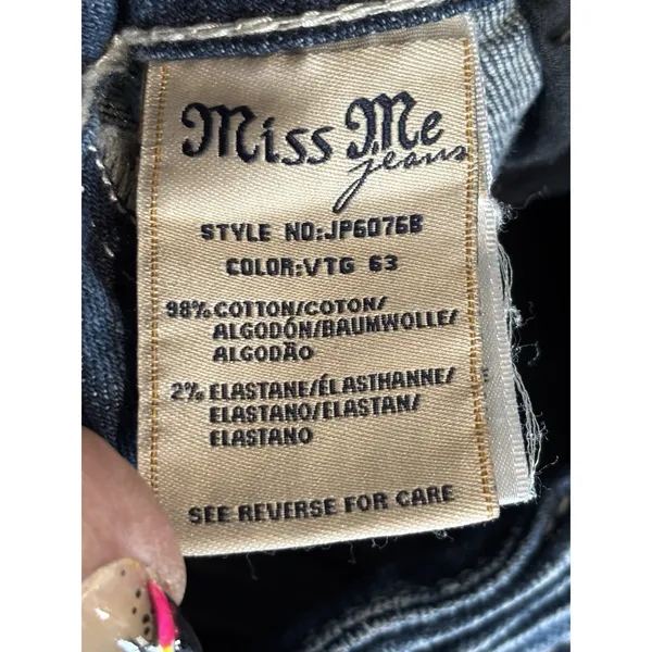Miss Me Bootcut Jeans Zip Low Rise Embroidery/Gems Logo‎ Size 29 Boho/Western - Image 8