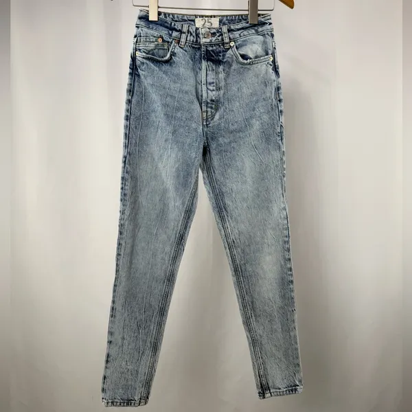 Free People x We The Free Zuri Mom Jean in Lived‎ Size 25 - Image 3