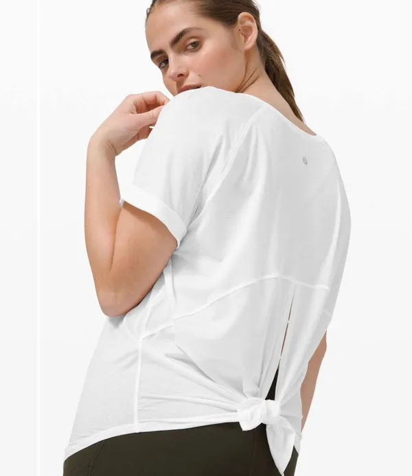 Lululemon Womens White Open Up Tie Back Flowy Athletic Workout Short Sleeve Tee - Image 4