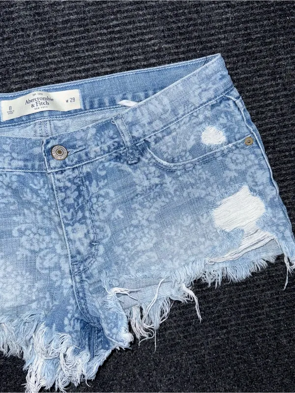 Abercrombie Fitch Low Rise Micro Mini Floral Denim Distressed Jean Shorts 8 Y2K - Image 4