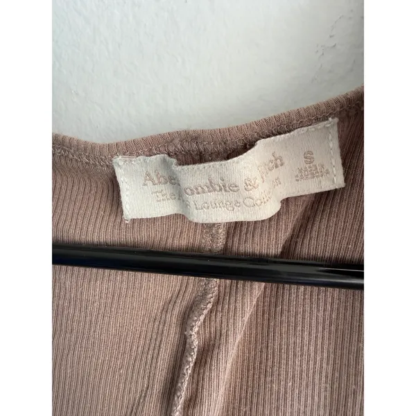 Abercrombie & Fitch Long Sleeve Ribbed Romper Taupe Brown The Lounge Collection - Image 3