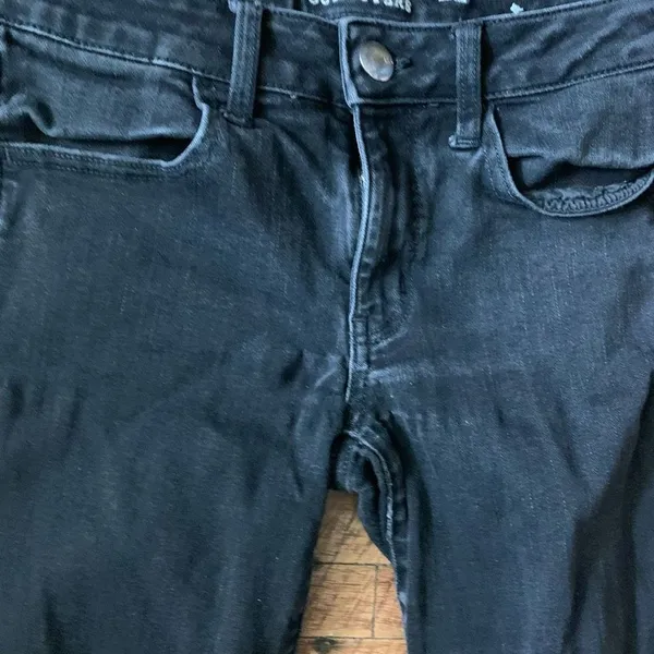 American Eagle black stretchy normcore 6 short jeggings - Image 2