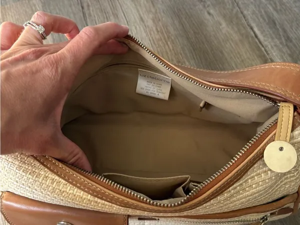 VTG Liz Claiborne Woven Beige Tan Straw Shoulder Bag Brown Trim Grandma Core S M - Image 10