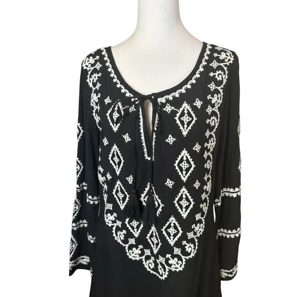 Lulus A Day in the Life Black and White Embroidered Dress Size Medium‎ Kaftan - Image 7
