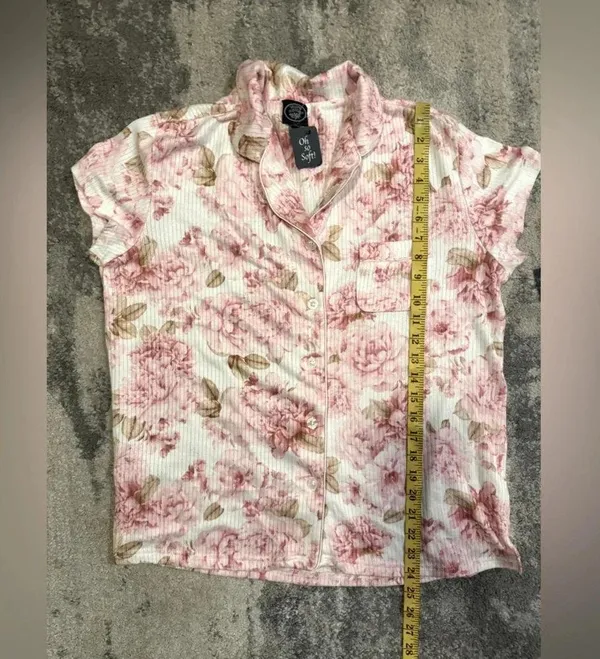 Women’s NWT Pink Lauren Ashley PJ Top - Image 6
