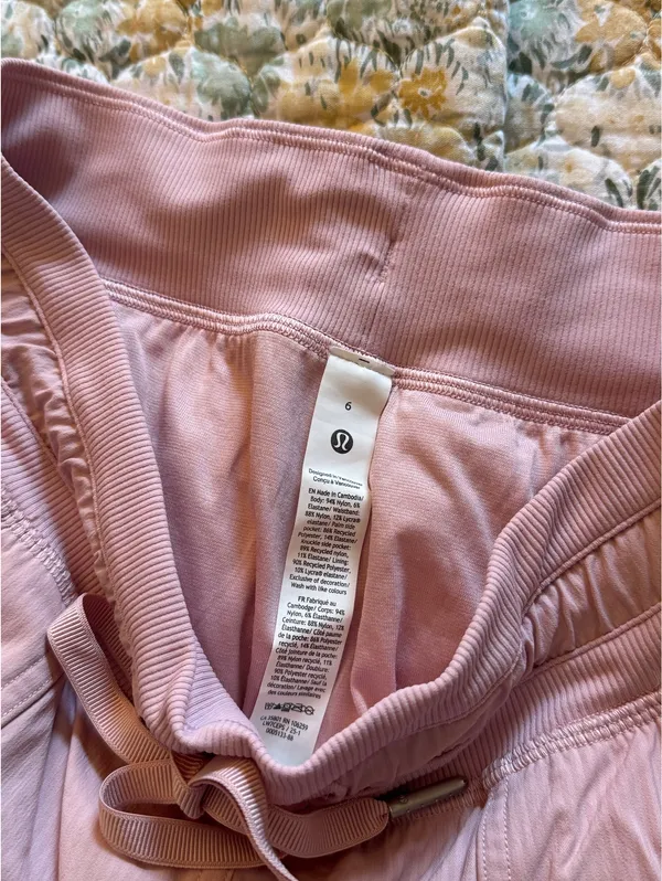 Lululemon Shorts - Image 5