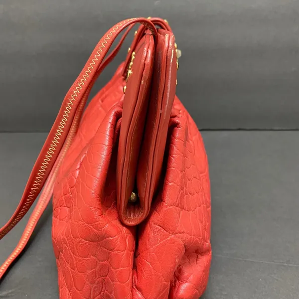 Vintage 90's Red Faux Alligator Shoulder Bag Purse Snap Puffy - Image 5