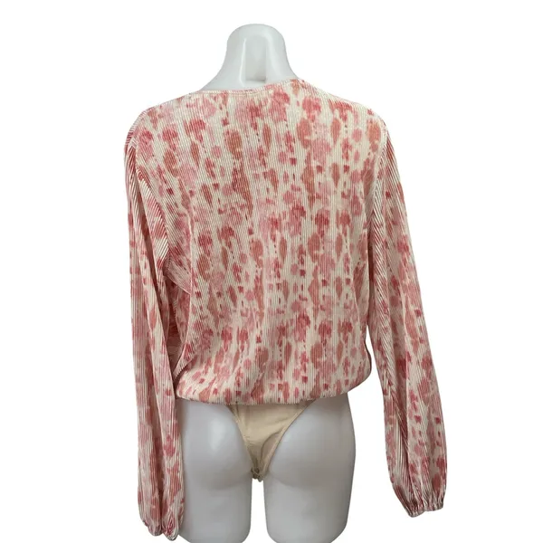 ASTR the Label Orange Plisse Pleated V-Neck Faux Wrap Long Sleeve Bodysuit Top M - Image 3