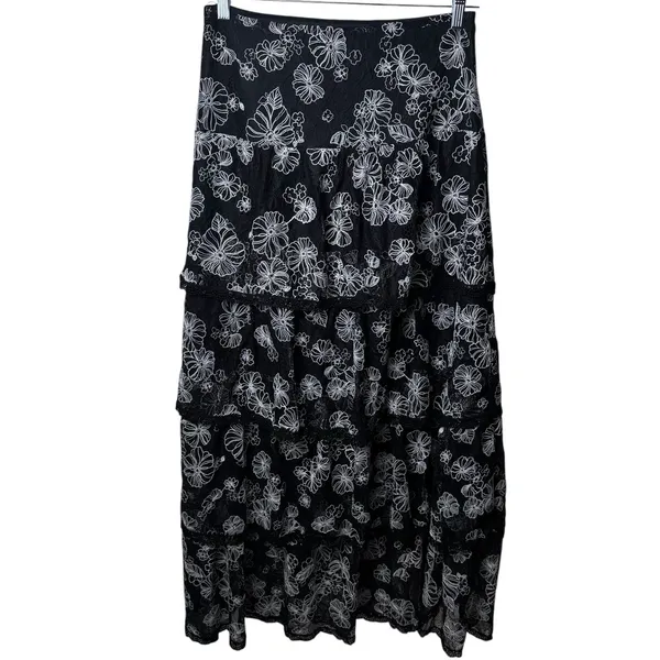 Bossa Concept Black and White Floral Lace Crop Top Maxi Skirt Set Feminine‎ L - Image 8