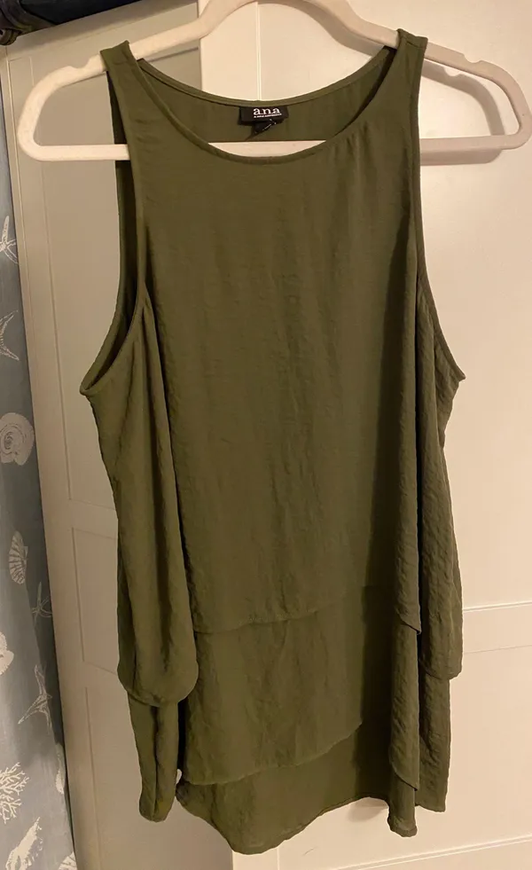a.n.a Olive Green Flowy Tank Top - Image 3