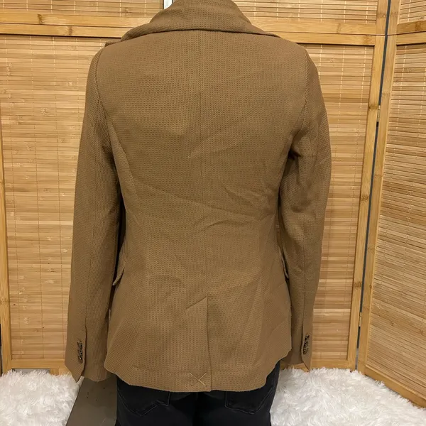 Mercer & Madison tan waffle knit fitted blazer suit jacket NWT woman’s XS - Image 3