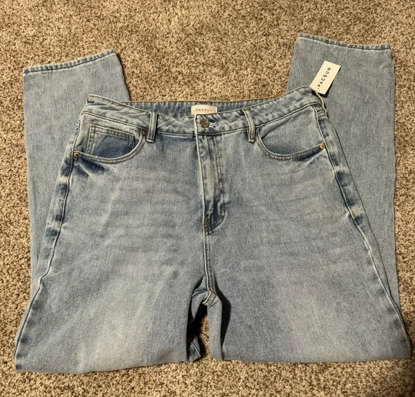 PacSun Mom Jeans - Image 4