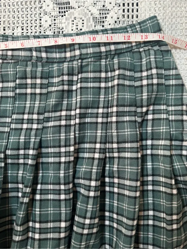 Hollister Green Plaid Pleated Skirt - Image 5