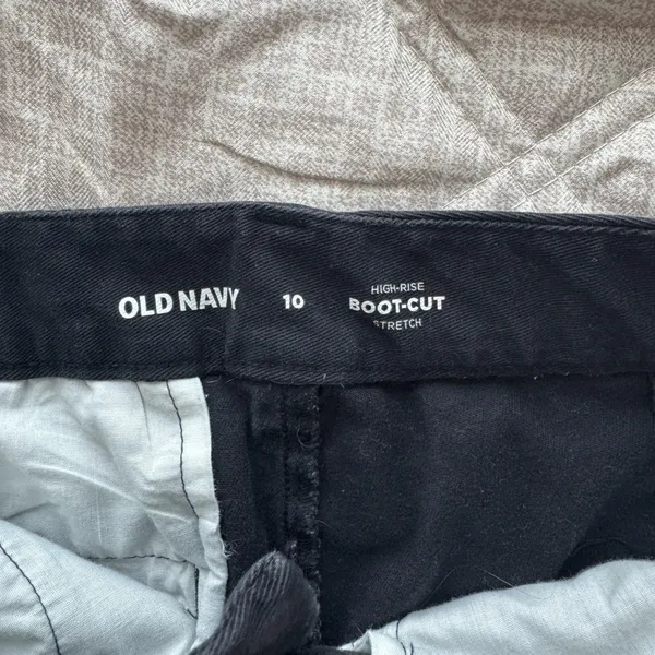 Old Navy Black High waisted‎ uniform Boot cut pants size 10 - Image 7