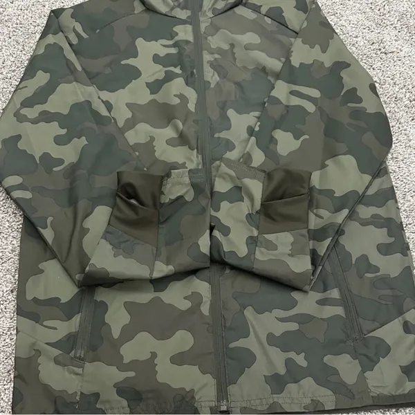All in Motion Hooded Camo Windbreaker Jacket - Olive Green - Image 10