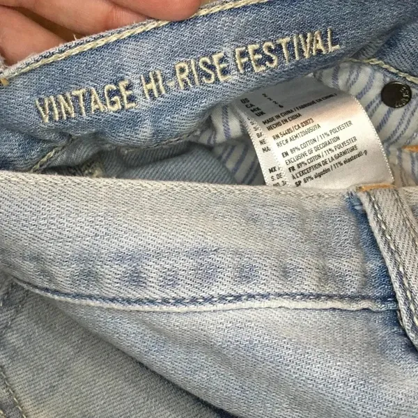 American Eagle Outfitters Vintage Hi-Rise Festival Denim Shorts Size 2 v6x - Image 7