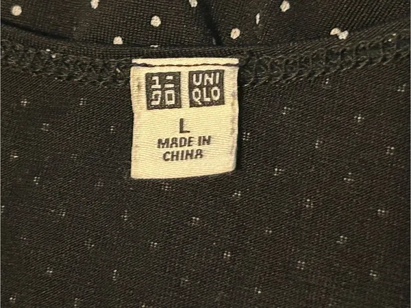 Uniqlo Black Polka Dot Tank Top Scoop Neck Layering Cami Women's Size Large - Image 3