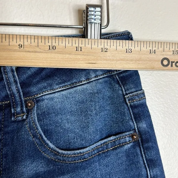 Risen Jeans Women's Distressed Raw Hem Flare Denim Blue Size 5/27 - Image 6
