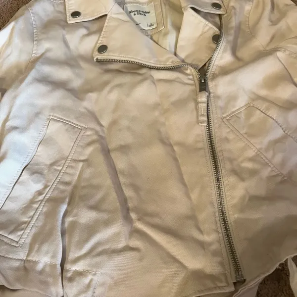 Abercrombie asymmetrical jacket small‎ - Image 7