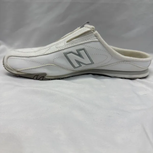 New Balance 442 Leather White Shoes 8 Women Slide Slip-On Sneakers Comfort - Image 3