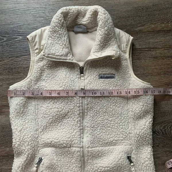 Columbia Off-White Sherpa Fleece Vest S - Image 6
