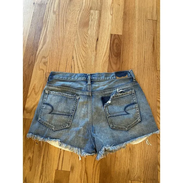 American Eagle‎ Distressed Vintage Hi-Rise Festival Short Size 8 - Image 3