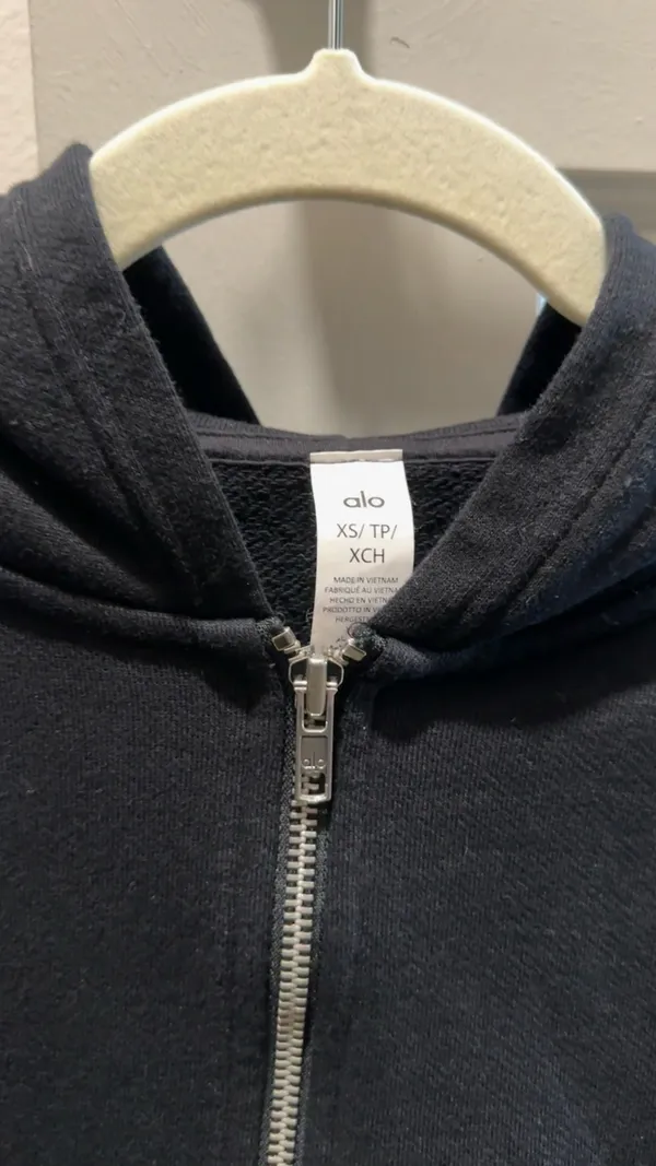 Alo Yoga - Sweet Escape Zip Up Hoodie - Image 4